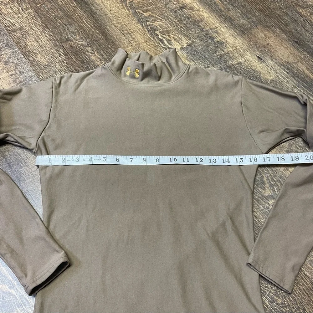 Under Armour Shirt ColdGear MockNeck Mens Medium Tan Brown Fitted Base Layer - Picture 2 of 9